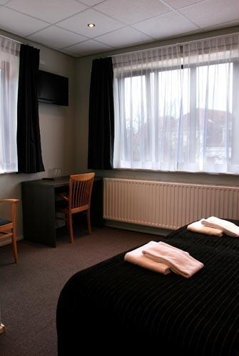 Royal Hotel Deventer Room photo