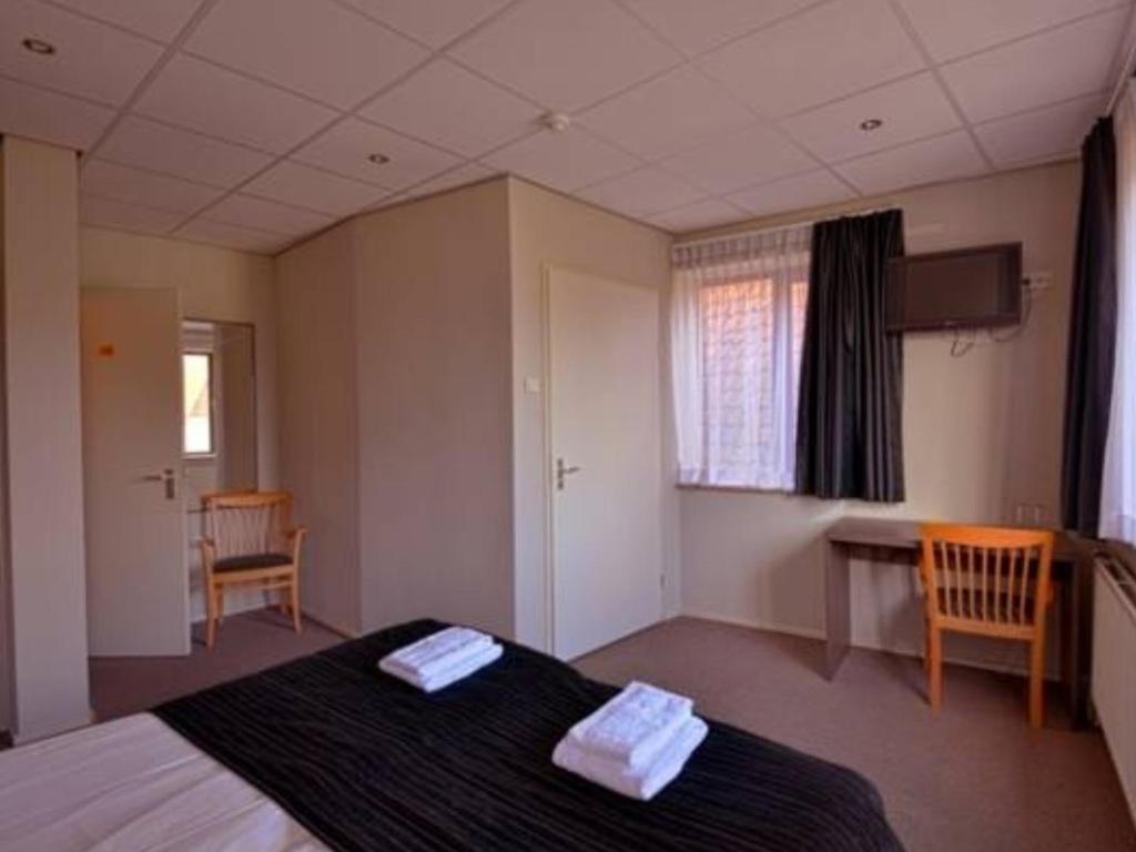 Royal Hotel Deventer Room photo